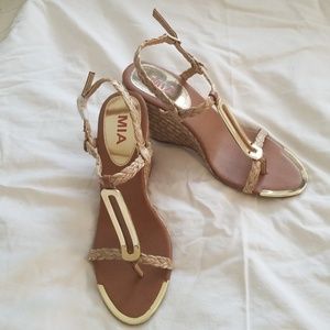 Mia Gold Wedge Sandals